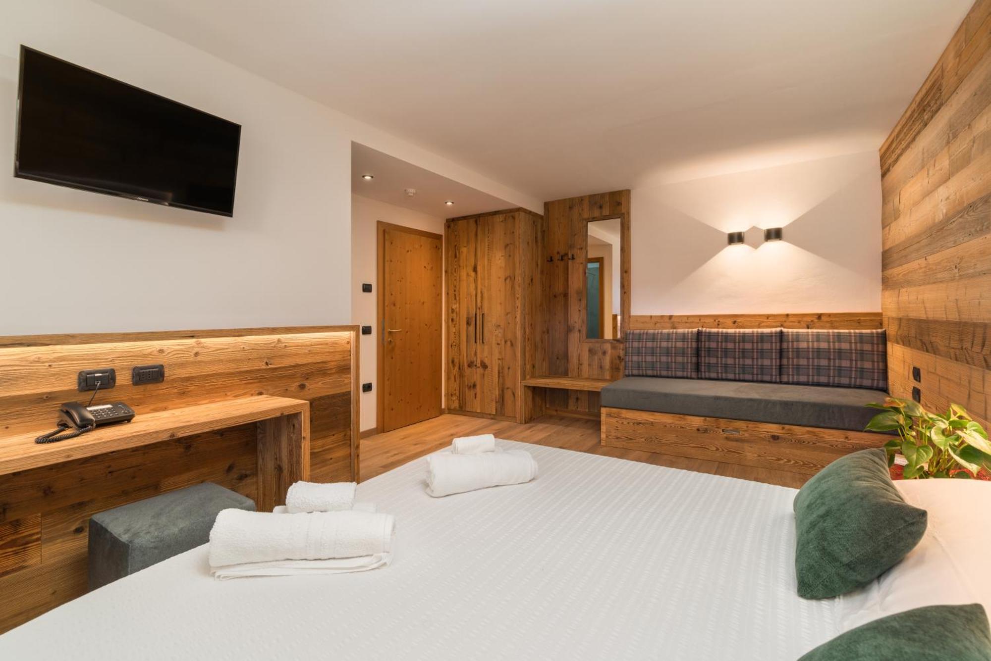Posta Hotel SantʼAntonio di Mavignola
